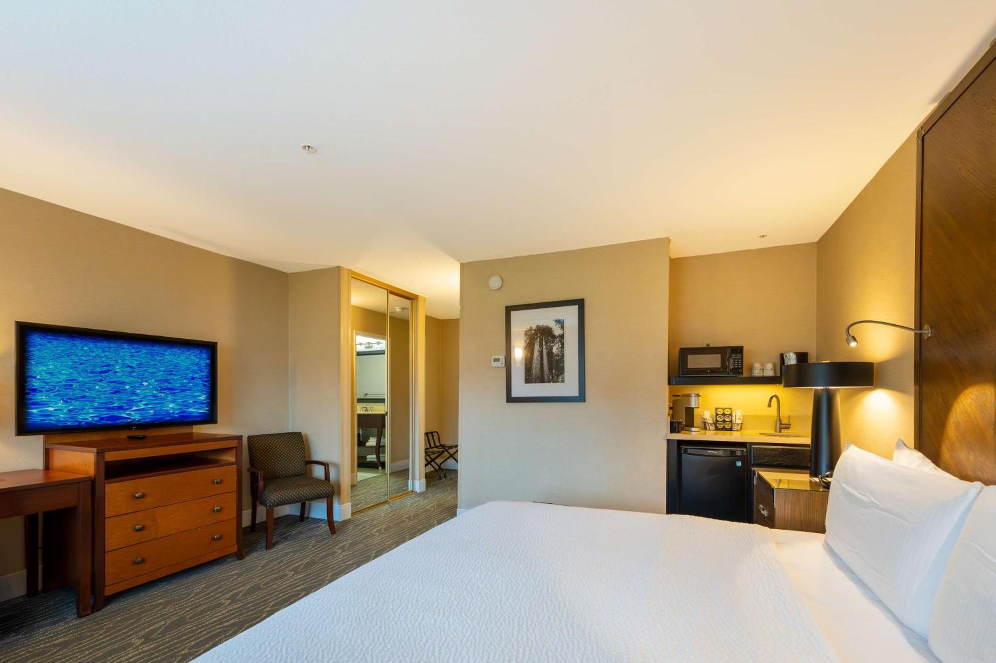 เบสต์ เวสเทิร์น พลัส สตีเวนสัน แมเนอร์ Hotel คาลิสโทกา ภายนอก รูปภาพ